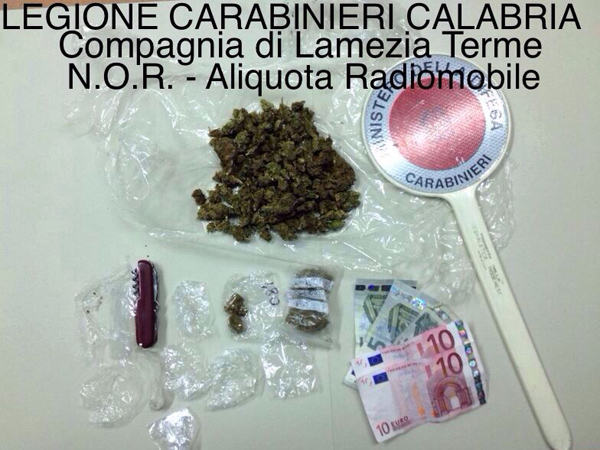 Lamezia: Arrestati due 19enni per detenzione marijuana   
