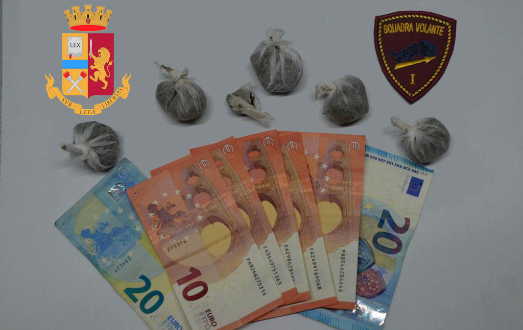 Trovato in possesso di dosi di droga e denaro contante a Gioia Tauro, arrestato 40enne