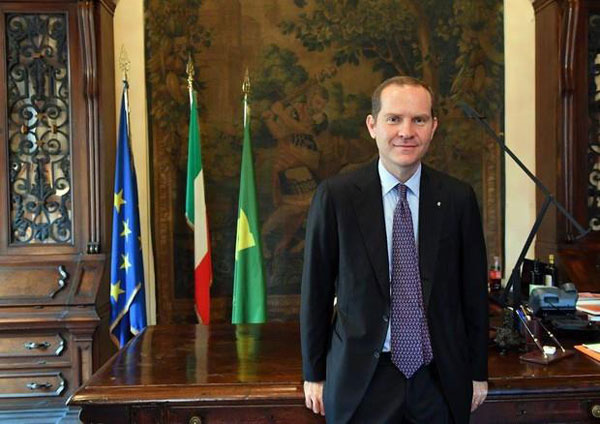 Intitolazione saloni nuova sede Confagricoltura Catanzaro a Mary Cefaly con Presidente nazionale Giansanti il 13 febbraio