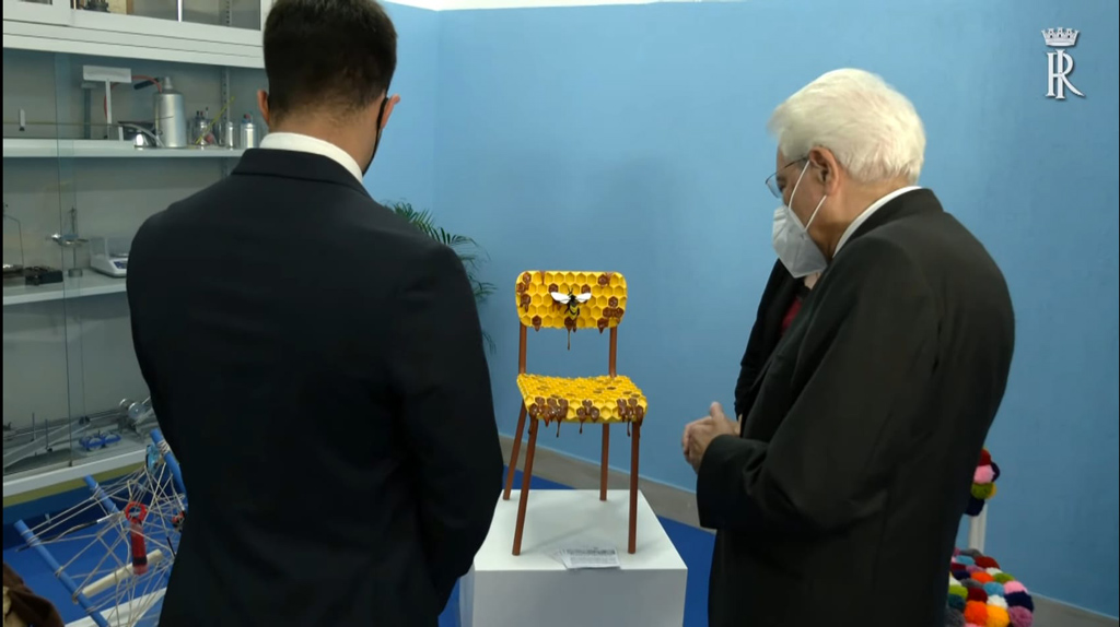 Lamezia, liceo classico artistico Fiorentino con il progetto “Inside” in mostra a Pizzo davanti al presidente Mattarella