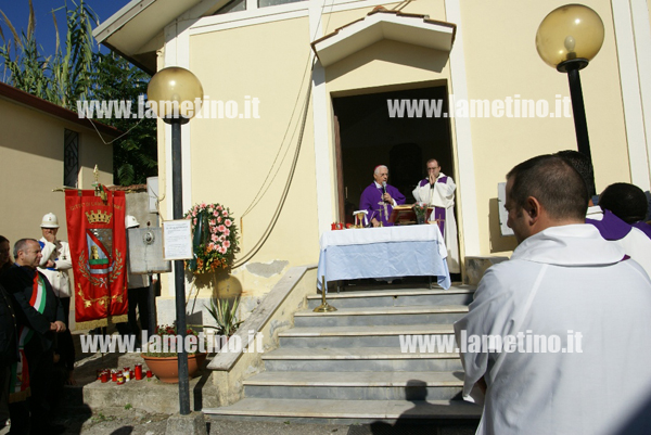 Lamezia: Vescovo Cantafora celebra messa per commemorazione defunti