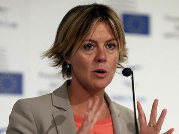 Ministro Lorenzin: medici arrestati, "Caso veramente scandaloso" 