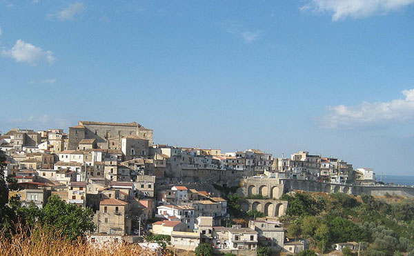 Assegnati 2 milioni e mezzo per completamento Castello Monasterace