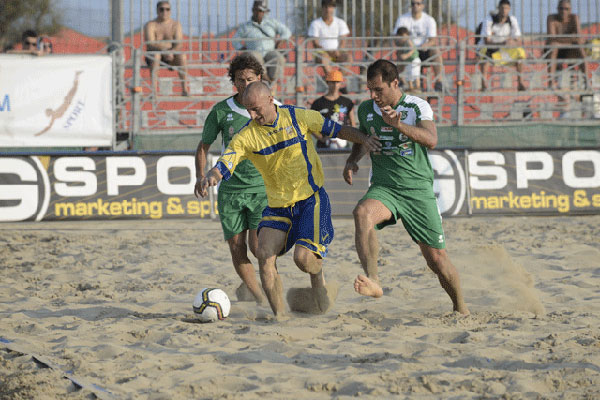 Lamezia: Beach Soccer, arriva prima vittoria nel torneo
