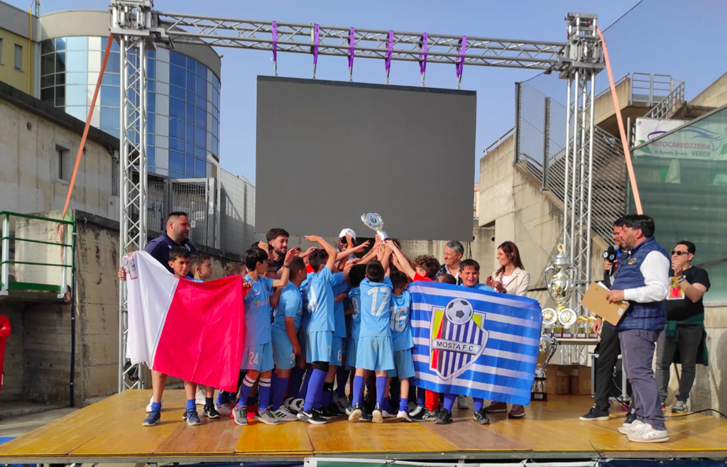 Mosta---squadra-maltese-vincitrice-del-premio-fair-play_0ddff.jpg