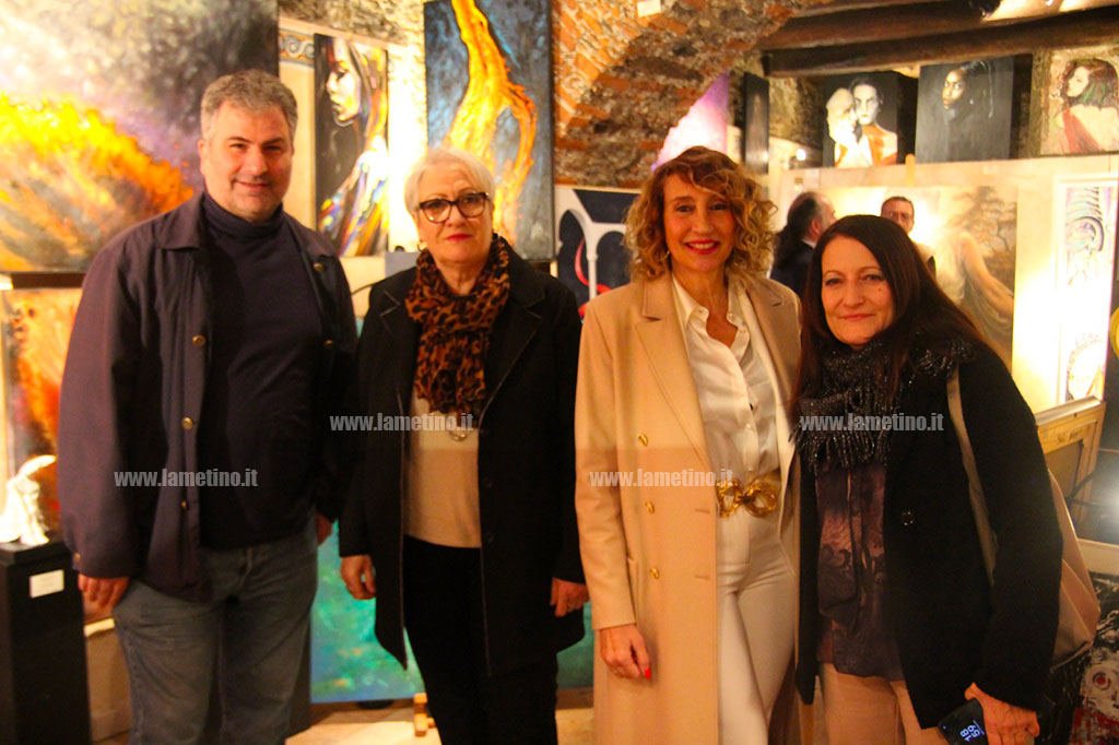 Mostra-Image-2025-12-13-at-20.19_330c2.jpg
