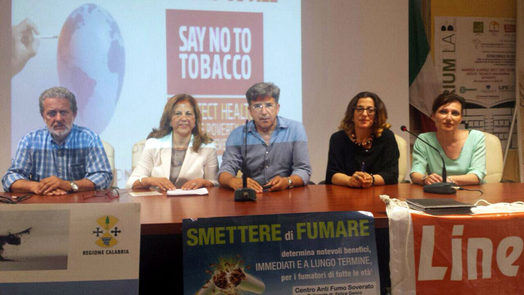 "Giornata mondiale senza tabacco", a Soverato la campagna antifumo