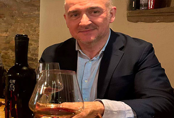 Giornate di approfondimento dell’esperienza gusto olfattiva con Nicola Perullo in Calabria: evento (De)-Gustare 17 e 18 maggio