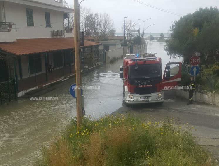 Nocera-mareggiata_3.jpg