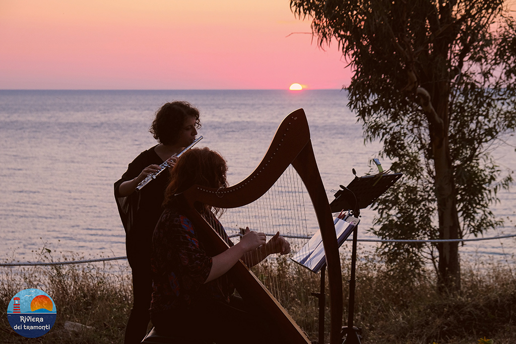 Aperitivo e “note al calar del sole” a Falerna organizzato da Riviera dei Tramonti e Briganti del Mancuso