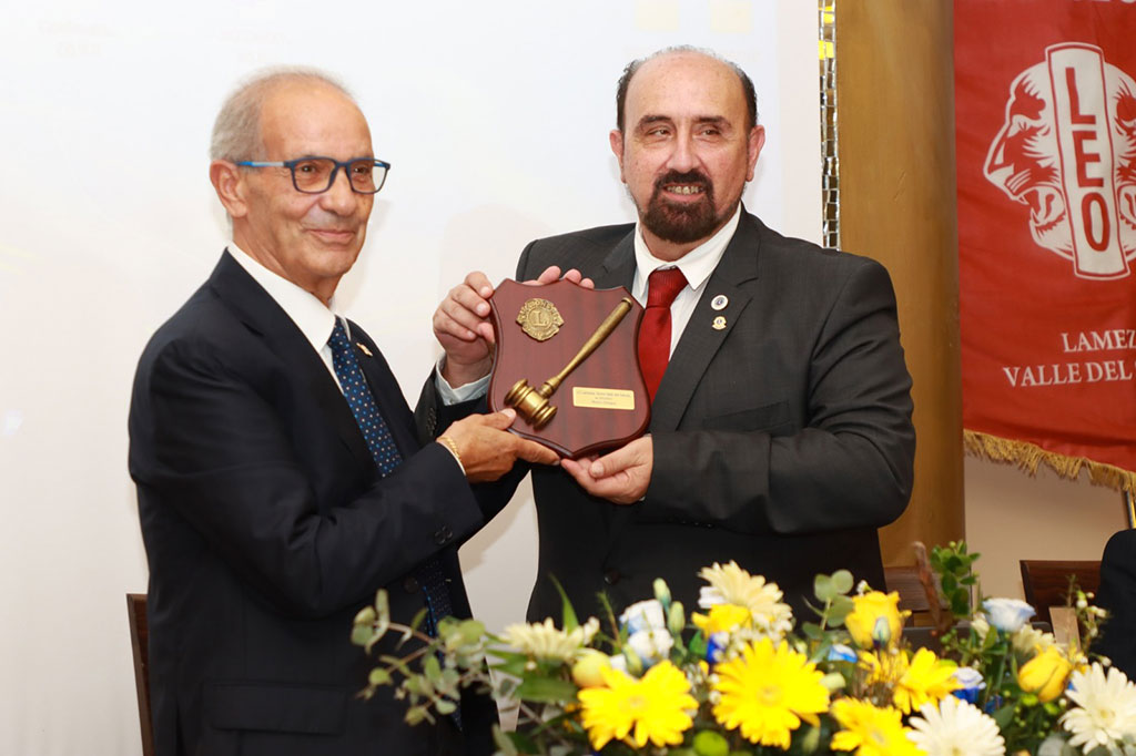 Nuovo-presidente-lions-6.10.2022_92216.jpg