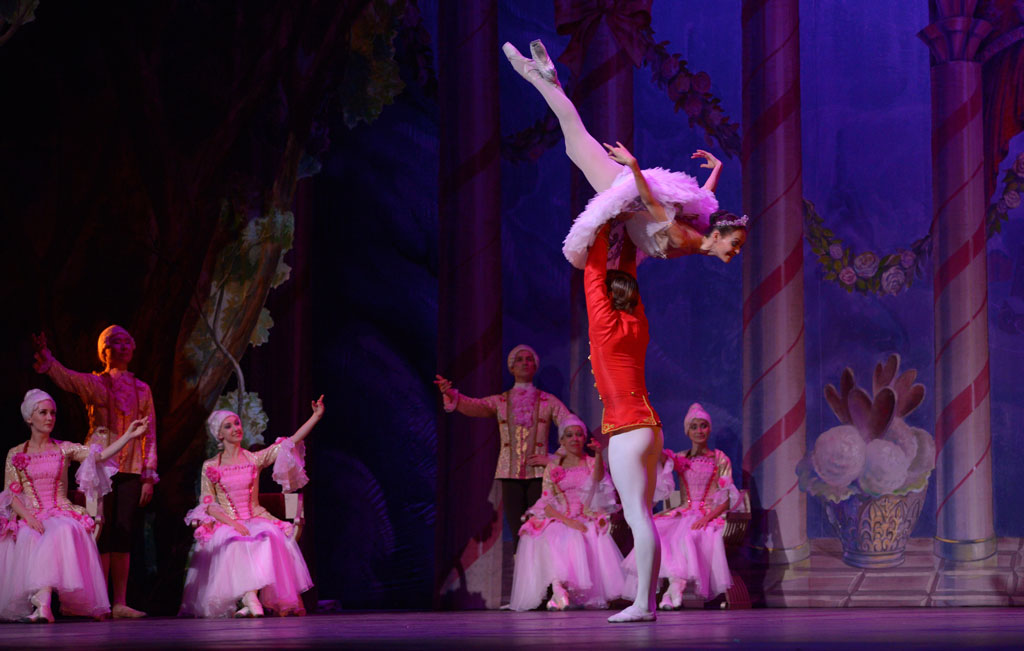 Nutcracker_10_cb086.jpg
