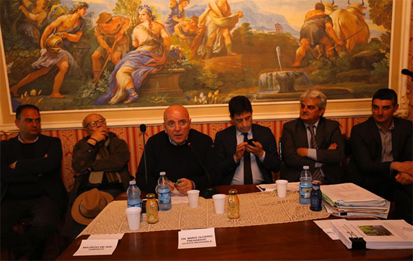 Contratti di fiume, Oliverio: "Rientrano nella visione unitaria dell'utilizzazione delle risorse"