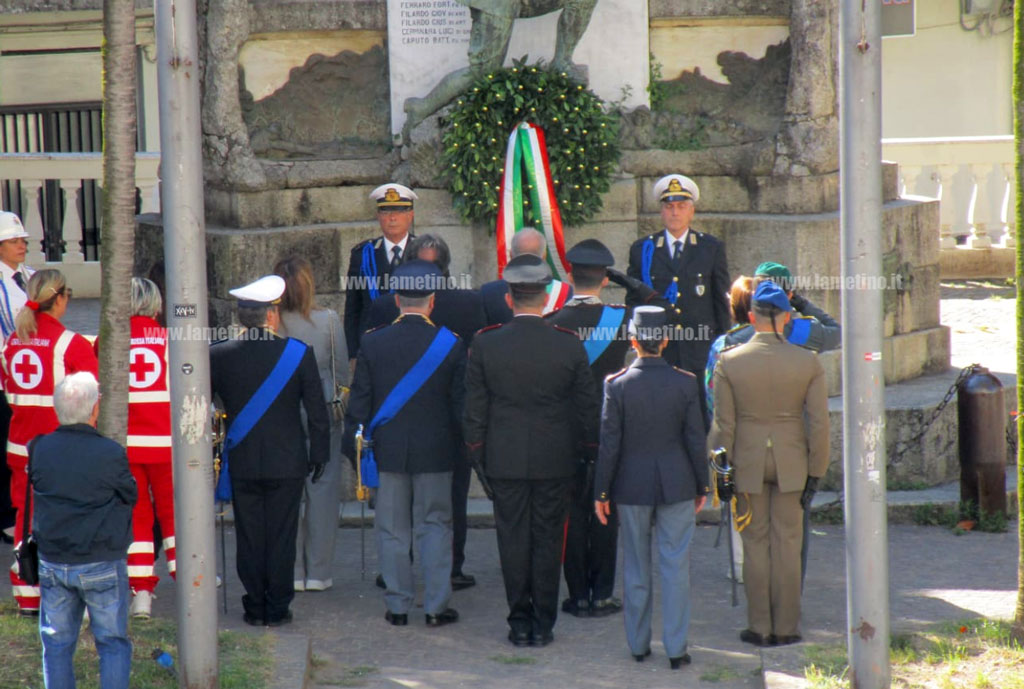 OmaggioalmonumentoaicadutisuCorsoNumistrano_bc84a.jpg