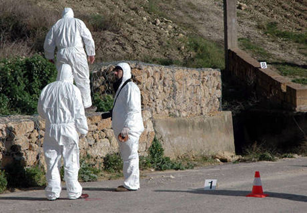 Calabria: Agguato a Platì, giovane ucciso a colpi di lupara