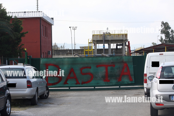 Operai-protesta-luglio-2013-1.jpg