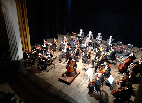 Orchestra-di-Padova-e-del-Veneto-con-Enrico-Bronzi-a-Lamezia