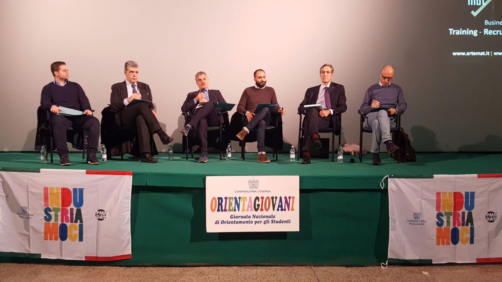 Cinquecento studenti alla XXIII edizione dell'"Orientagiovani" organizzata da Confindustria Cosenza