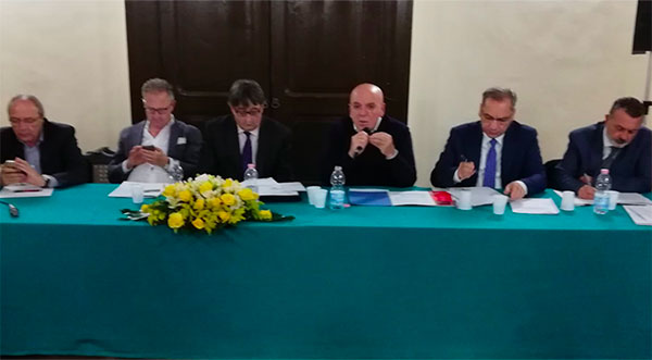 Comunità Parco Pollino rinnova fiducia a Pappaterra: "Dopo tragedia Raganello regolamentare attività escursionistiche"