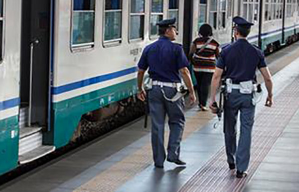 Controlli estivi della Polfer nelle stazioni calabresi: 18 denunce, un arresto e sequestri di droga