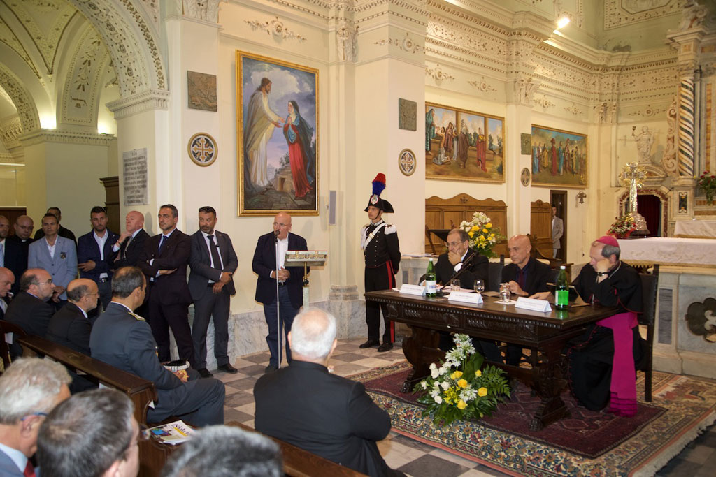 POlsi-legalita_2.jpg