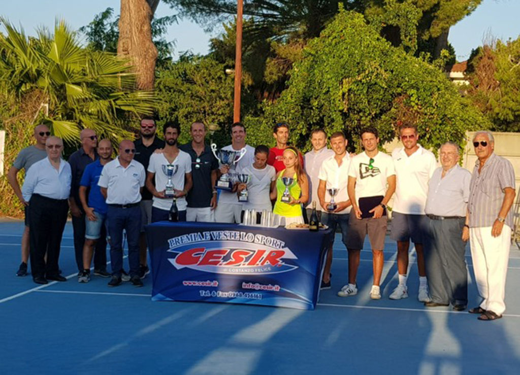 Lamezia, il "Trofeo nazionale del Golfo" di tennis all’argentino Guillermo Pablo Carry e alla calabrese Sania Greco