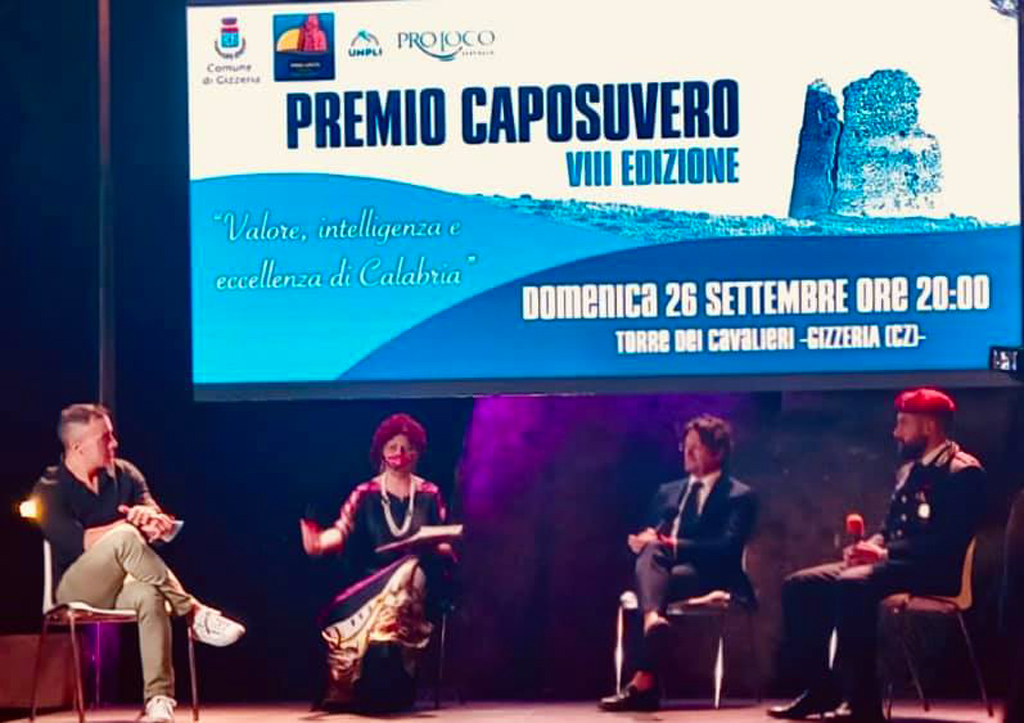 Premio Caposuvero a Gizzeria, riconoscimento al procuratore capo di Reggio Bombardieri per la legalità: ecco tutti i premiati