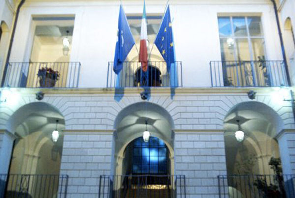 Regione: parte di palazzo Alemanni al Fai, firmata la convenzione