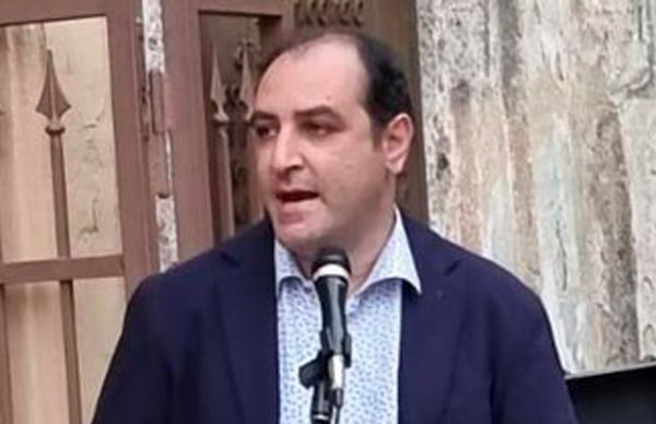 Paone_873e1_1e289.jpg