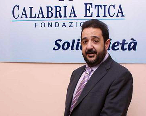 Ispettori della Regione a Fondazione Calabria Etica