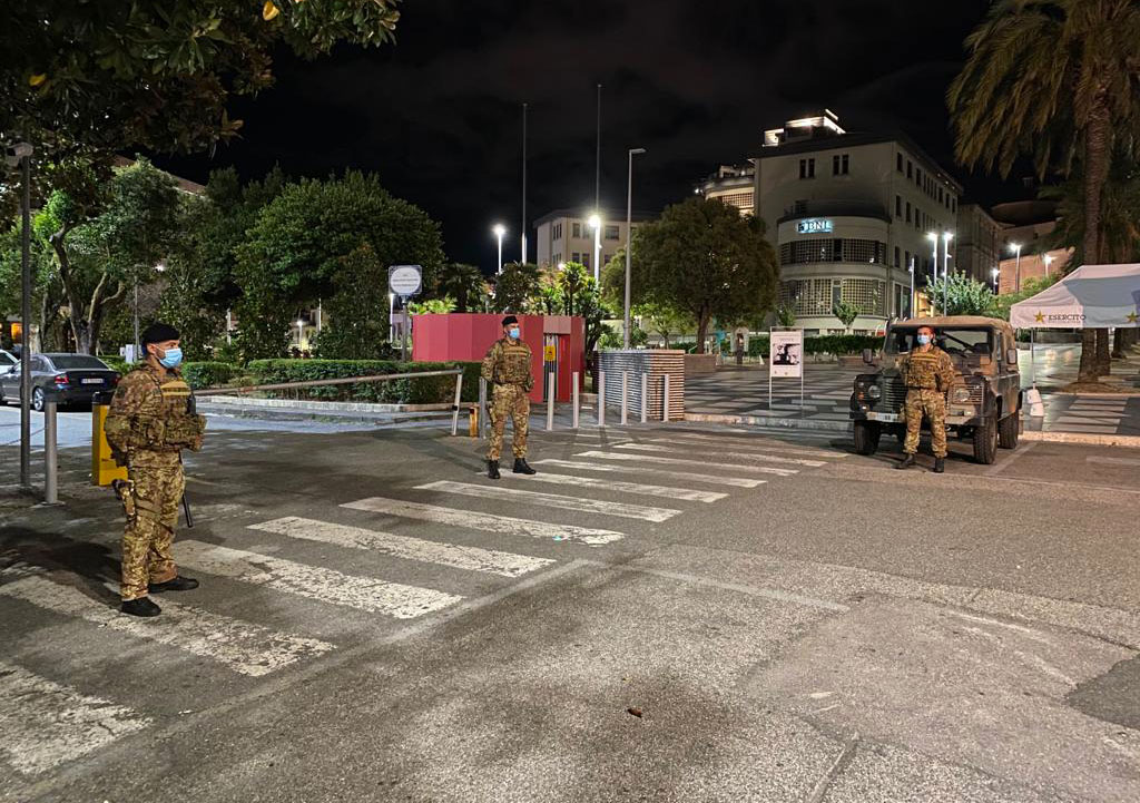 Pattuglia-Stade-Sicure-Catanzaro1.jpg