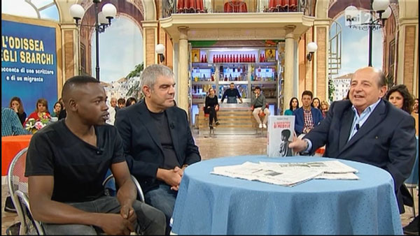 “Il cacciatore di meduse” di Ruggero Pegna presentato da Magalli su Rai 2 
