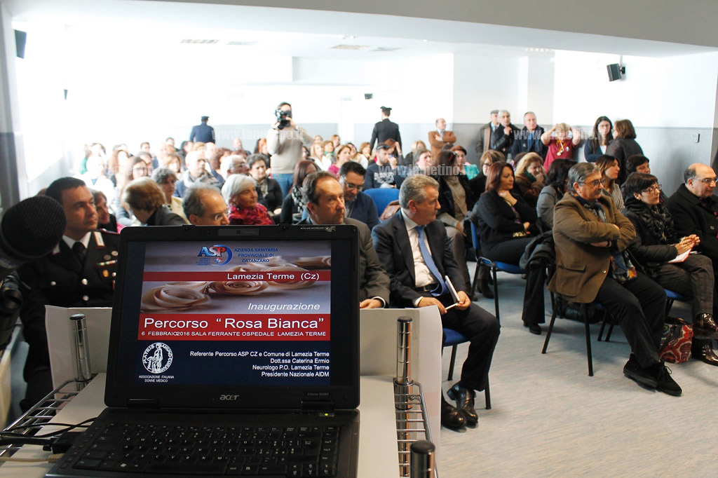 Lamezia, inaugurato il Percorso antiviolenza “Rosa Bianca” all’ospedale