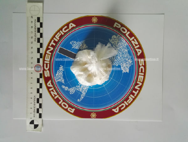 Lamezia: sorpresi con oltre 50 grammi di cocaina durante controllo, arrestati coniugi
