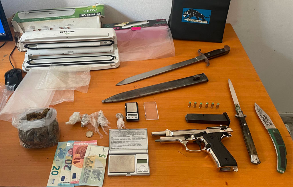 Arrestato sorvegliato speciale in possesso di marijuana a Reggio   