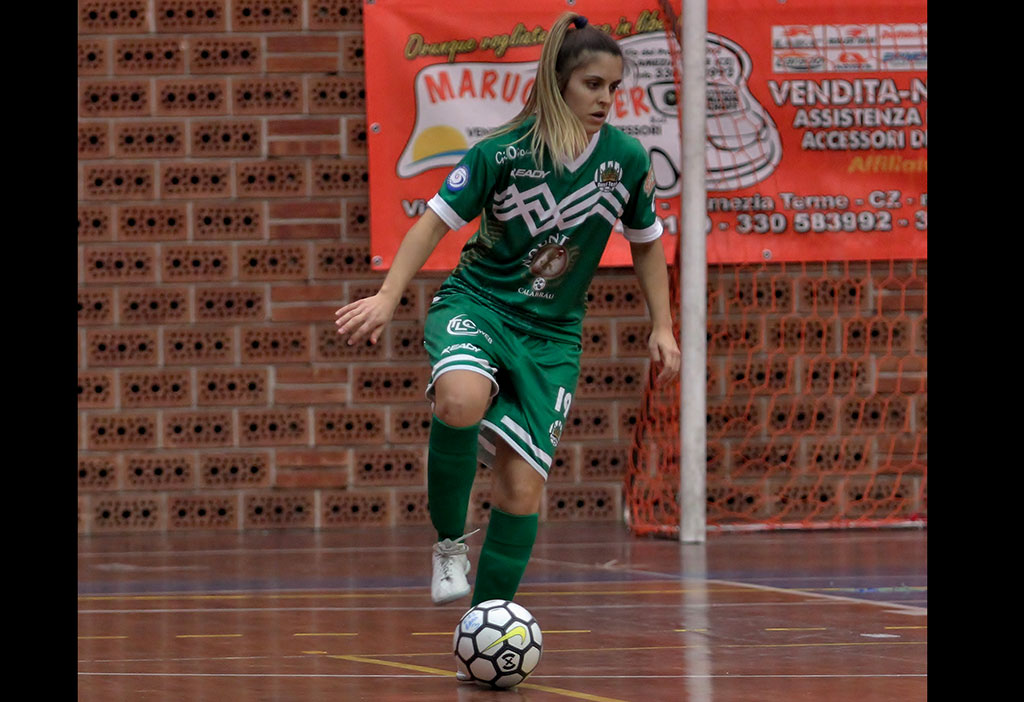 Trasferta della Royal Team Lamezia contro il Futsal Nuceria al Palacoscioni di Nocera Inferiore
