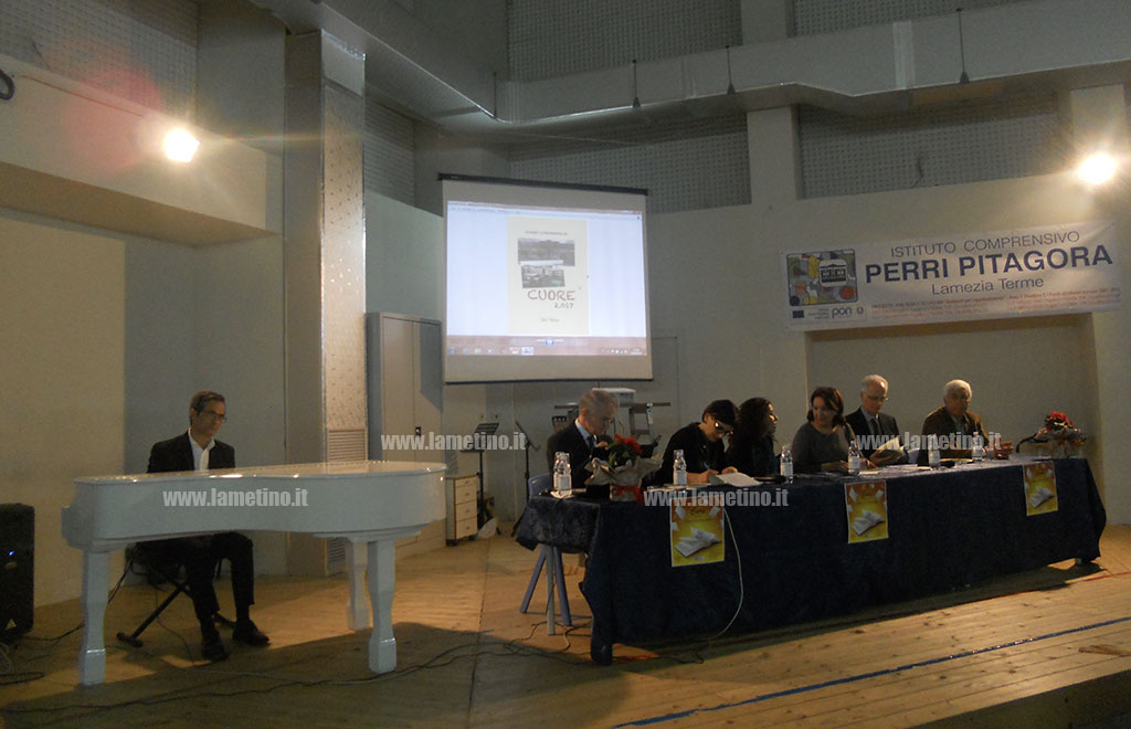 Lamezia: il mondo della scuola moderna e il mestiere di maestro nel libro “Cuore 2.017” di Gianni Scardamaglia
