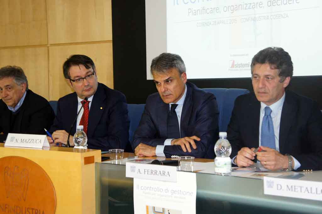 Incontro Confindustria Cosenza con Piccola Industria sul futuro dell’economia