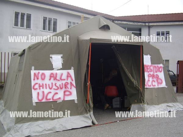 Calabria: Protesta del sindaco a Decollatura contro chiusura Uccp