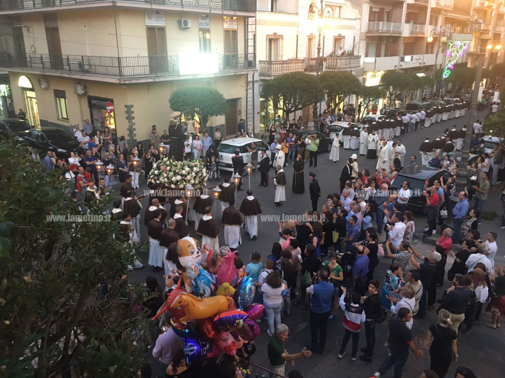 Processione-SantAntonio_2017_12.jpg