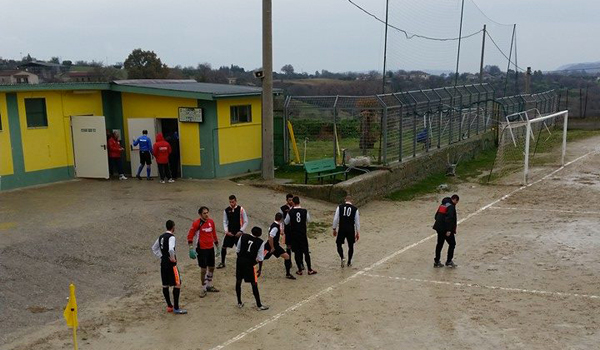 Calcio: Promosport perde a Roggiano e scivola in terza posizione. In Prima vince il Maida
