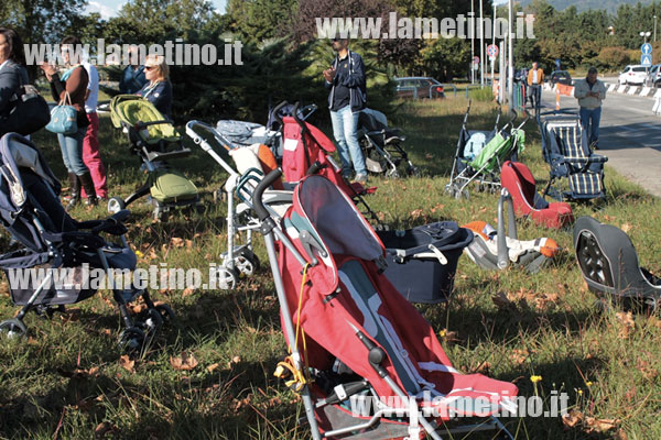 Protesta-contro-chiusura-TIn3.jpg