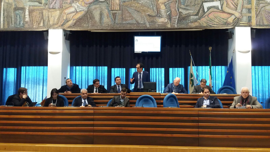 Rischio radioattività coste joniche al centro del consiglio provinciale: “Nessun pericolo per salute”