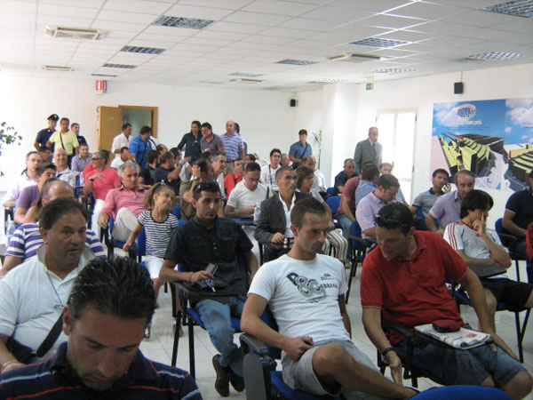 Pubblico-presente-a-sentire-Sacchi