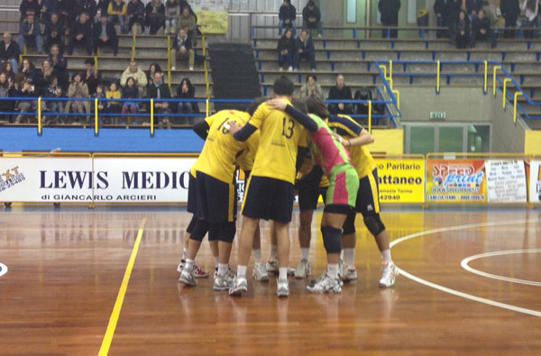 Volley: B2, Raffaele Lamezia si impone sulla leonfortese