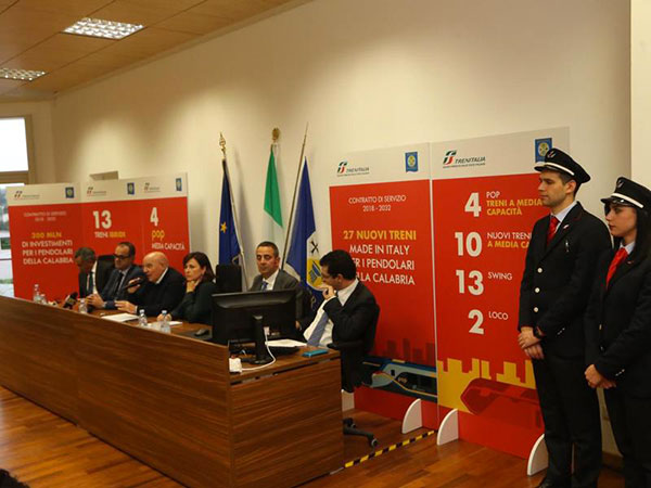 Regione e Trenitalia firmano il contratto di servizio: 27 treni nuovi in arrivo 
