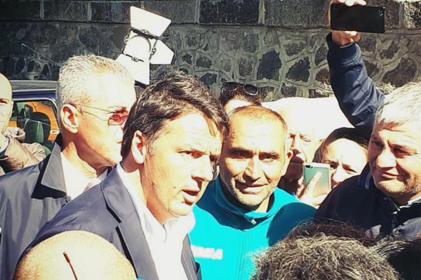 Renzi-Calabria-treno.jpg