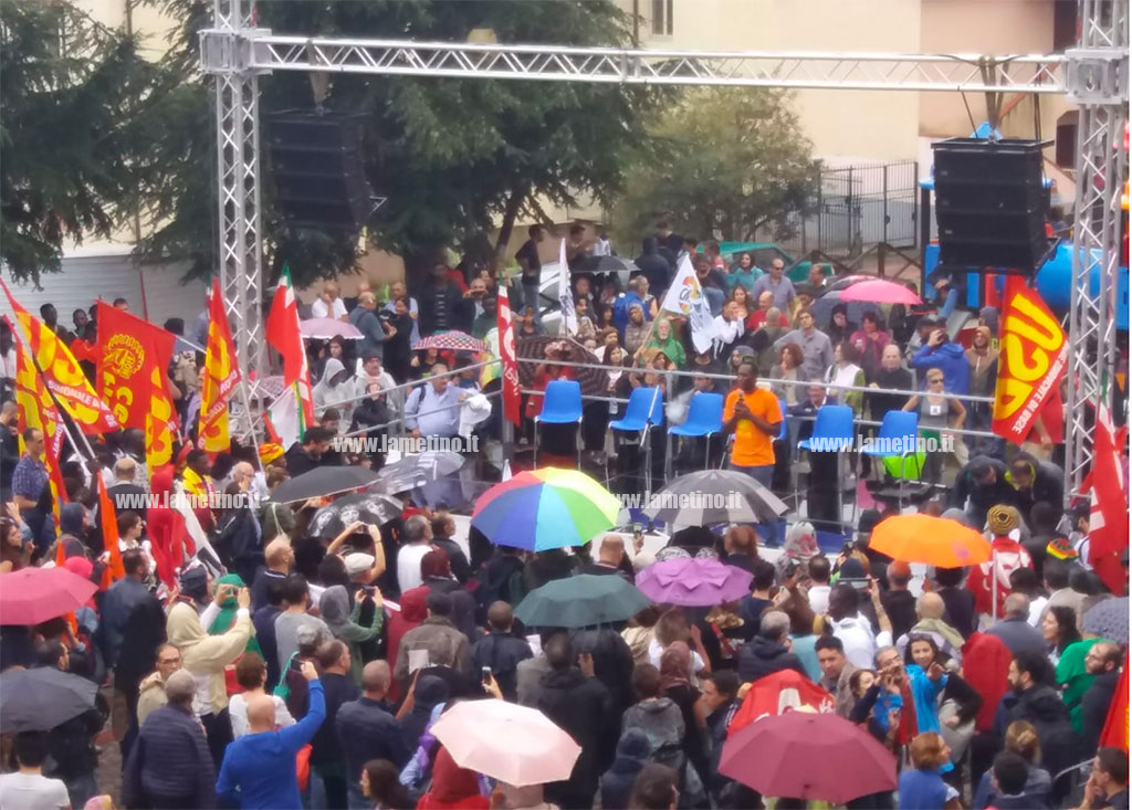 Riace_manifestazione_6ottobre2018_2.jpg