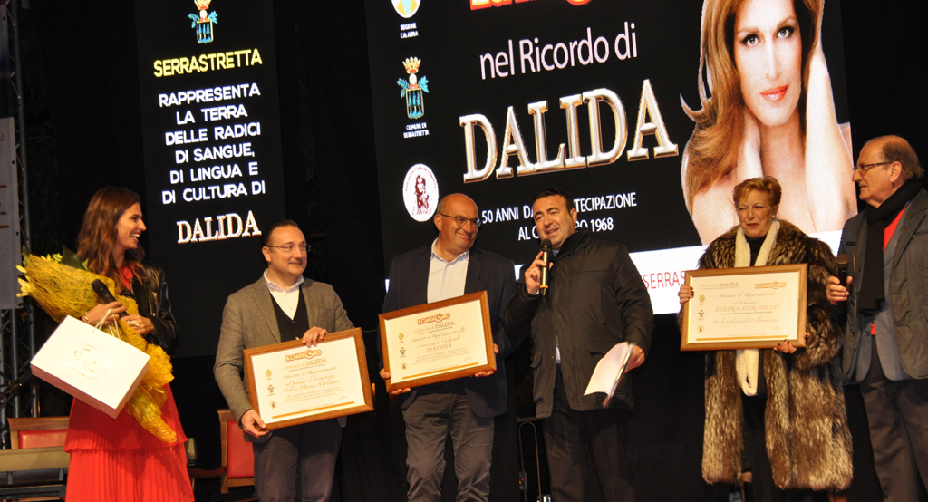 Roberta-Morise--il-sindaco-Felice--Molinaro---Franco-Fazio.jpg