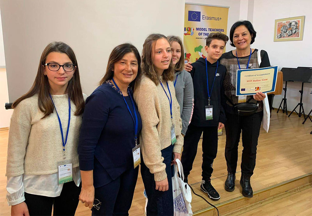 Lamezia, “progetto Erasmus+”: rinviata a causa del Covid-19 mobilità in Grecia degli alunni dell’Ic Perri-Pitagora 